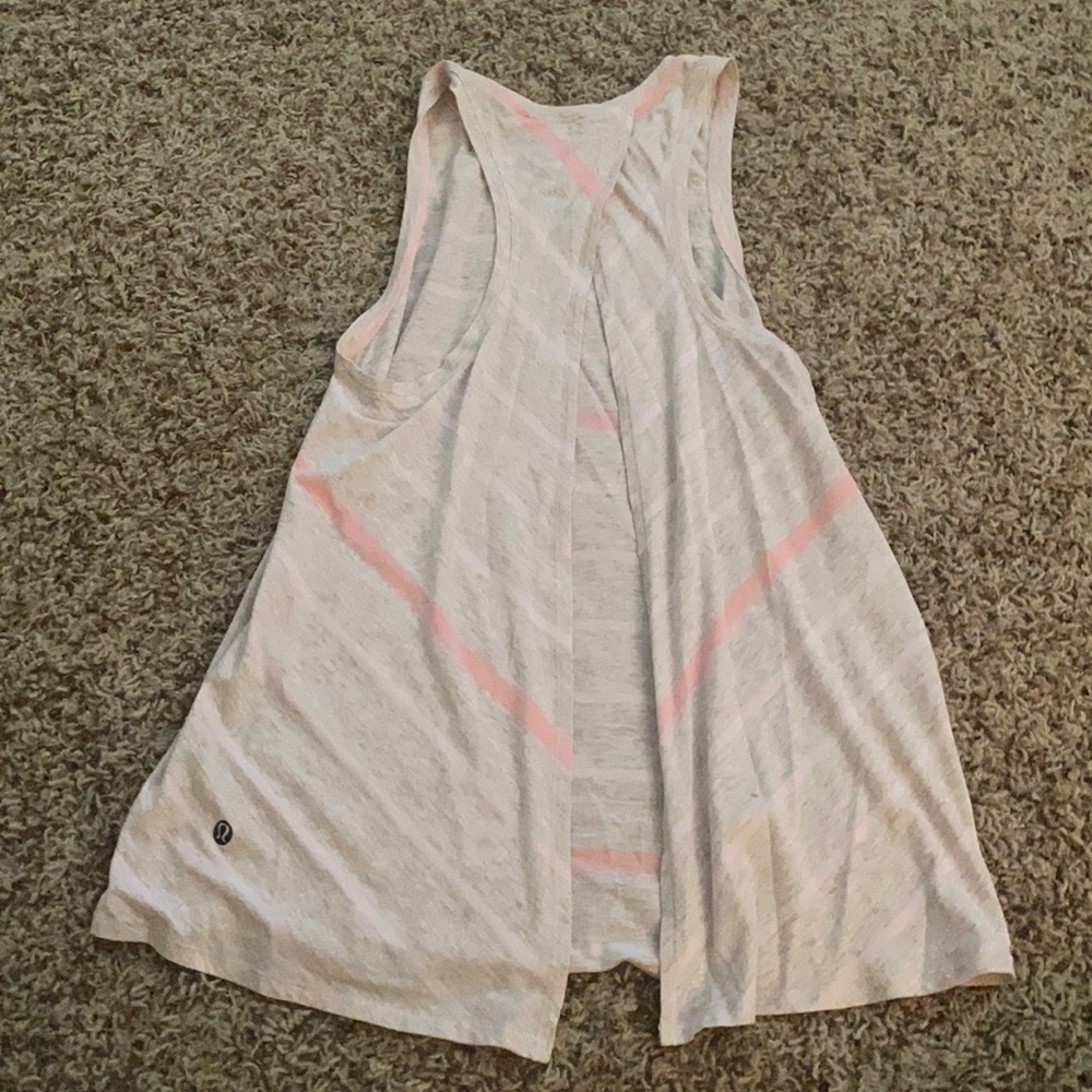 Lululemon size 2 open back pink and grey tank